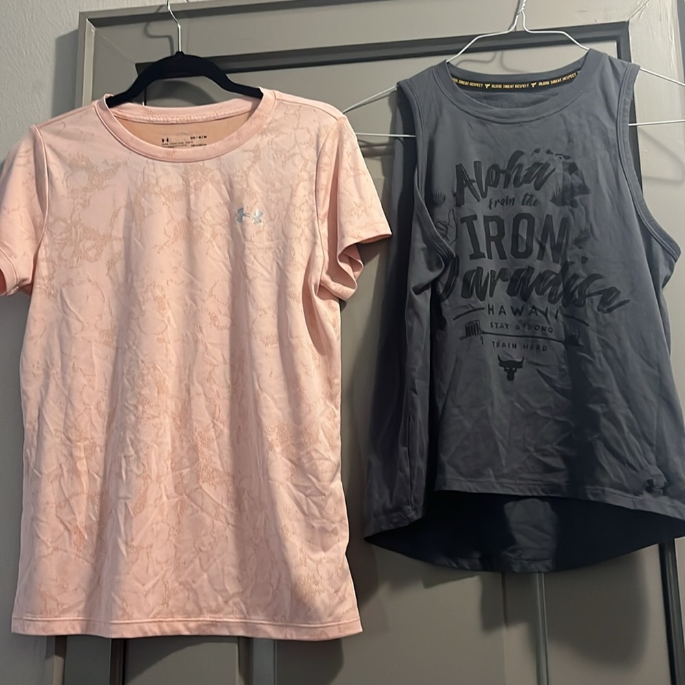 Bundle Under Armour Loose Heatgear Workout Tops